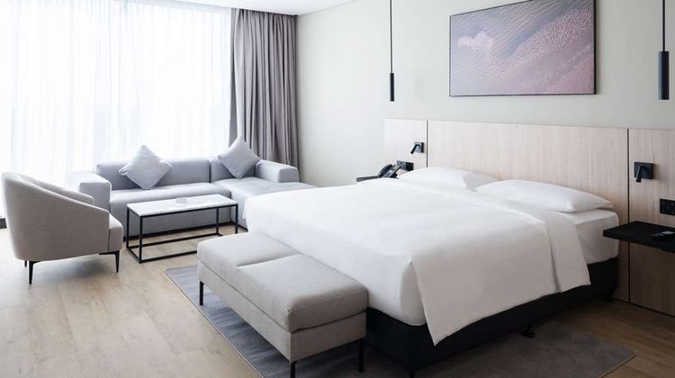 Park Inn by Radisson Hotel & Apts Kuwait Room
