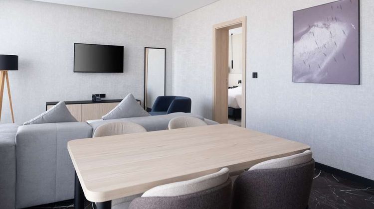 Park Inn by Radisson Hotel & Apts Kuwait Suite