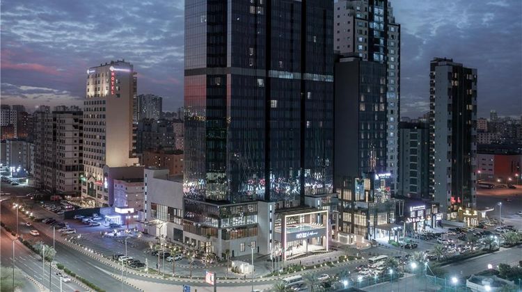 Park Inn by Radisson Hotel & Apts Kuwait Exterior