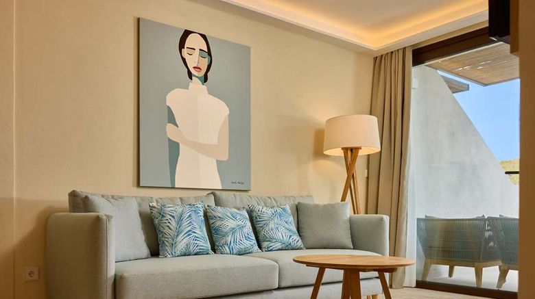 <b>Cala San Miguel Ibiza Resort, Curio Coll Room</b>. Images powered by <a href="https://iceportal.shijigroup.com/" title="IcePortal" target="_blank">IcePortal</a>.