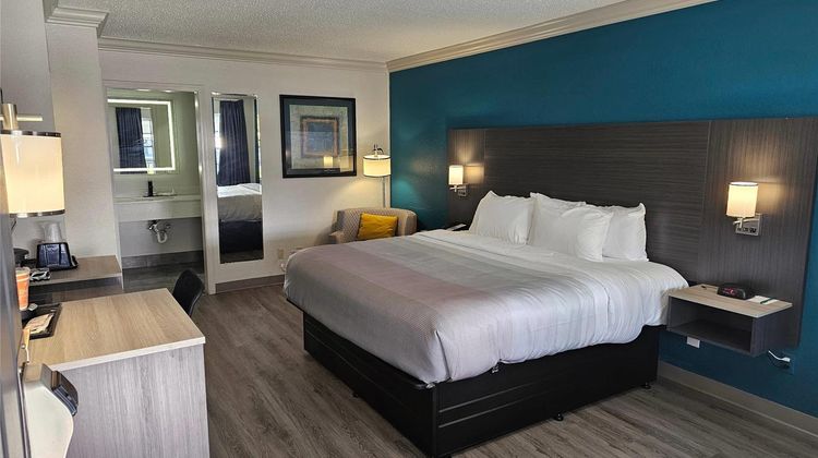 Metairie Inn Room