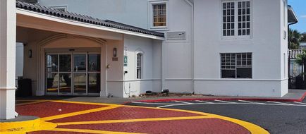 Metairie Inn Exterior