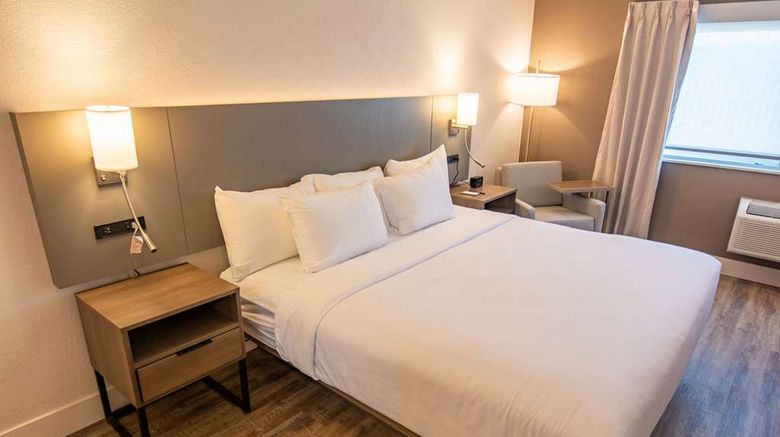 <b>Comfort Inn Battle Mountain Room</b>. Images powered by <a href="https://iceportal.shijigroup.com/" title="IcePortal" target="_blank">IcePortal</a>.