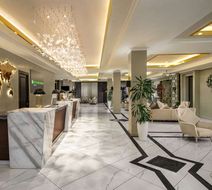 Wyndham Garden Tashkent Lobby