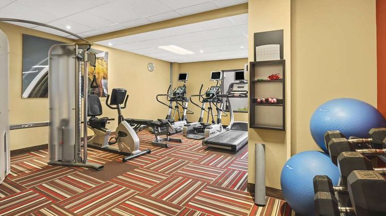 Super 8 by Wyndham Dallas Love Field Apt Health