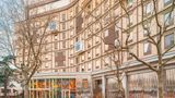 <b>EKLO Paris Porte de Versailles Exterior</b>. Images powered by <a href="https://iceportal.shijigroup.com/" title="IcePortal" target="_blank">IcePortal</a>.