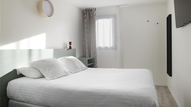 <b>Hotel Isidore Room</b>. Images powered by <a href="https://iceportal.shijigroup.com/" title="IcePortal" target="_blank">IcePortal</a>.