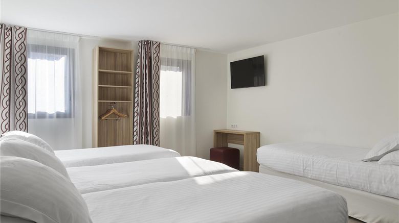 <b>Hotel Isidore Room</b>. Images powered by <a href="https://iceportal.shijigroup.com/" title="IcePortal" target="_blank">IcePortal</a>.