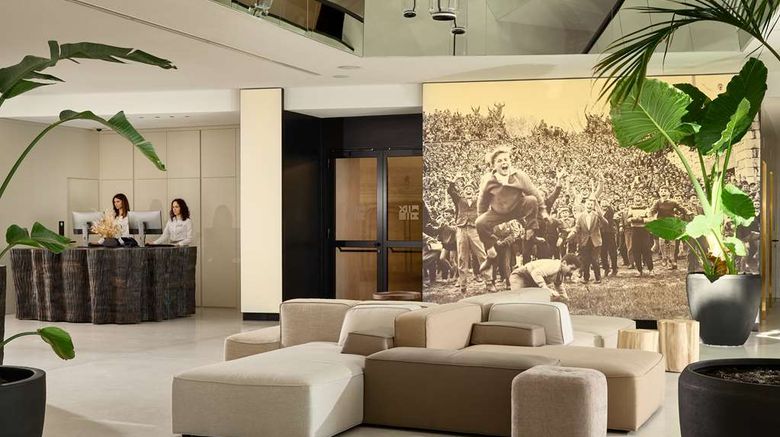 <b>Hotel Ambasador Split Lobby</b>. Images powered by <a href="https://iceportal.shijigroup.com/" title="IcePortal" target="_blank">IcePortal</a>.