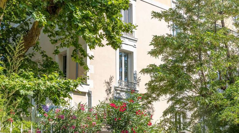 <b>Les Cordeliers Residence De Tourisme Exterior</b>. Images powered by <a href="https://iceportal.shijigroup.com/" title="IcePortal" target="_blank">IcePortal</a>.