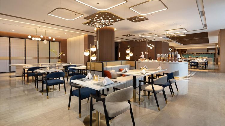 Hilton Garden Inn Grand Canal Restaurant