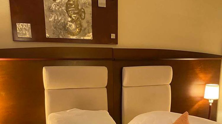 Fitjar Fjordhotel Room