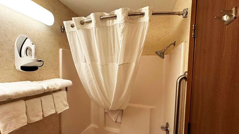 <b>Travelodge by Wyndham Black Hills Room</b>. Images powered by <a href="https://iceportal.shijigroup.com/" title="IcePortal" target="_blank">IcePortal</a>.