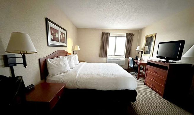 Travelodge by Wyndham Black Hills Room