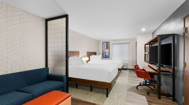 Everhome Suites Lexington North Room