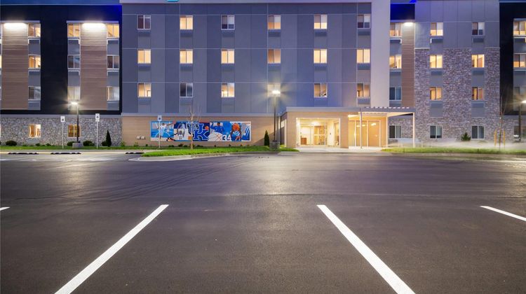 Everhome Suites Lexington North Exterior