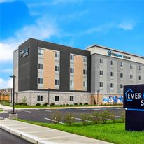 Everhome Suites Lexington North