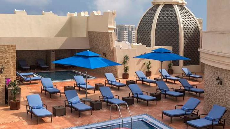 <b>Royal Rose Hotel Pool</b>. Images powered by <a href="https://iceportal.shijigroup.com/" title="IcePortal" target="_blank">IcePortal</a>.