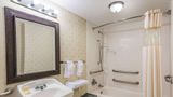 Baymont by Wyndham Lumberton Room