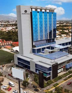 Hotel Galeria Plaza Leon