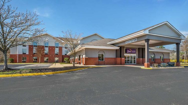 Sleep Inn & Suites Exterior