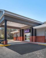 Sleep Inn & Suites