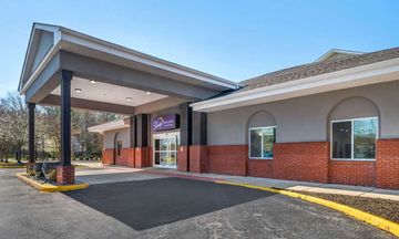 Sleep Inn & Suites
