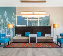 Sleep Inn & Suites Lobby