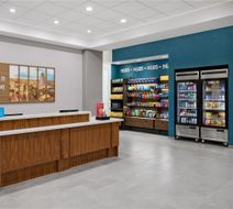 Hampton Inn by Hilton Lincoln Downtown Lobby
