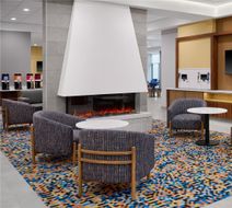 Hampton Inn by Hilton Lincoln Downtown Lobby