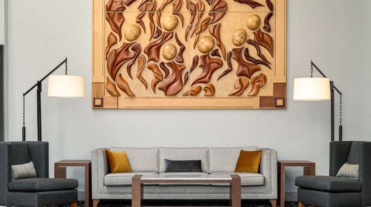 DoubleTree by Hilton at Bell Tower Shops Lobby