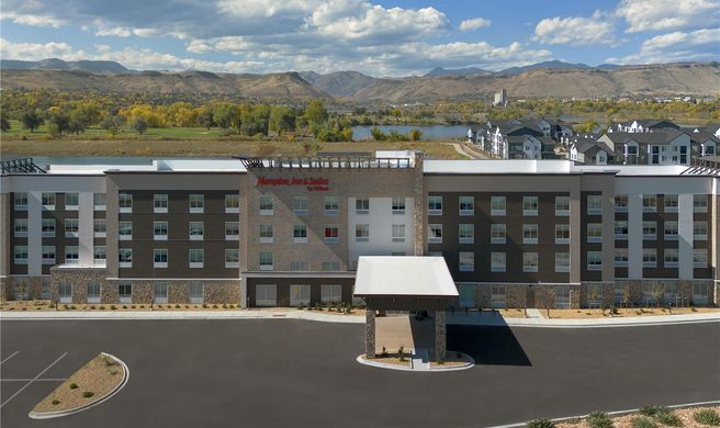HIS Wheat Ridge Denver W Exterior