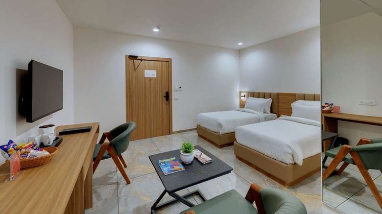<b>Comfort Inn Sapphire, Chandkheda Room</b>. Images powered by <a href="https://iceportal.shijigroup.com/" title="IcePortal" target="_blank">IcePortal</a>.