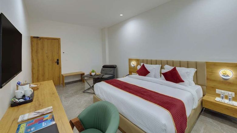 <b>Comfort Inn Sapphire, Chandkheda Room</b>. Images powered by <a href="https://iceportal.shijigroup.com/" title="IcePortal" target="_blank">IcePortal</a>.