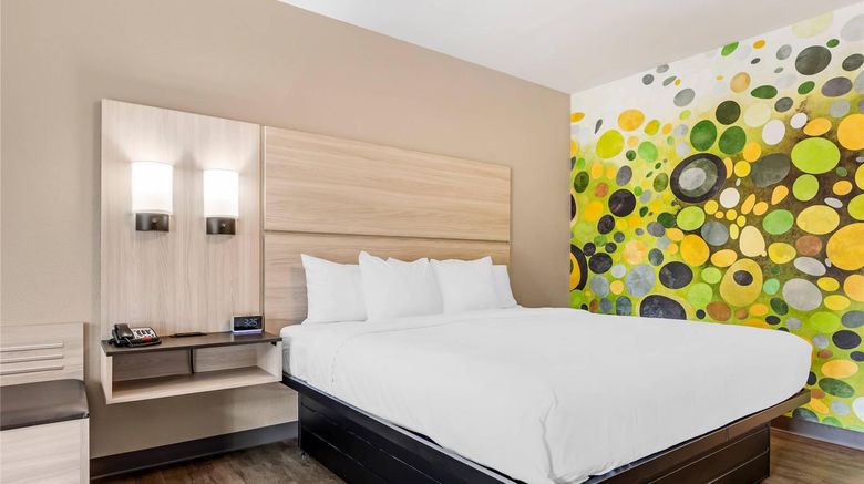 <b>The Bradford Hotel, Ascend Collection Room</b>. Images powered by <a href="https://iceportal.shijigroup.com/" title="IcePortal" target="_blank">IcePortal</a>.