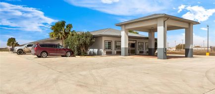 Rodeway Inn Dilley Exterior