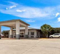 Rodeway Inn Dilley Exterior