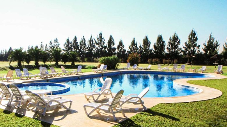 <b>Wyndham Garden Campana Pool</b>. Images powered by <a href="https://iceportal.shijigroup.com/" title="IcePortal" target="_blank">IcePortal</a>.