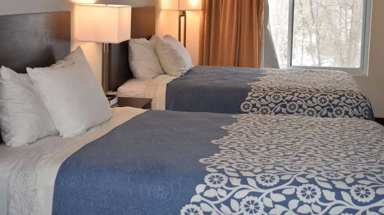 <b>Super 8 by Wyndham Grand Island South Room</b>. Images powered by <a href="https://iceportal.shijigroup.com/" title="IcePortal" target="_blank">IcePortal</a>.