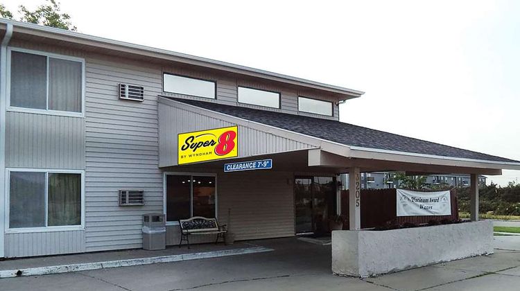Super 8 by Wyndham Grand Island South Exterior