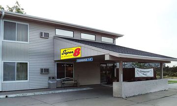 Super 8 by Wyndham Grand Island South