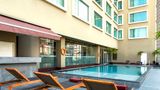 Hilton Garden Inn Bangkok Silom Pool