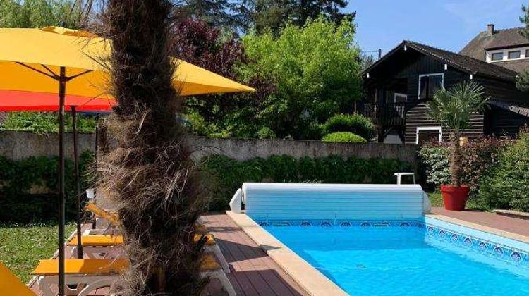 Hotel l'Arc en Ciel Pool