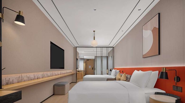 <b>Hilton Garden Inn Chunxi Rd Center Room</b>. Images powered by <a href="https://iceportal.shijigroup.com/" title="IcePortal" target="_blank">IcePortal</a>.