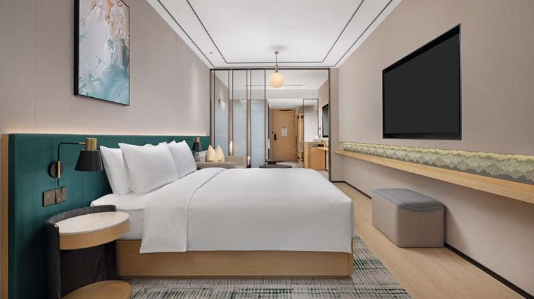 <b>Hilton Garden Inn Chunxi Rd Center Room</b>. Images powered by <a href="https://iceportal.shijigroup.com/" title="IcePortal" target="_blank">IcePortal</a>.