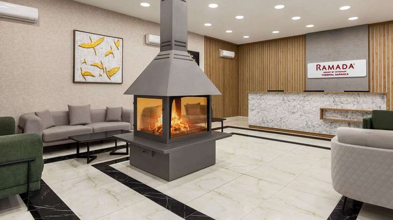 <b>Ramada Resort by Wyndham Sapanca Thermal Lobby</b>. Images powered by <a href="https://iceportal.shijigroup.com/" title="IcePortal" target="_blank">IcePortal</a>.
