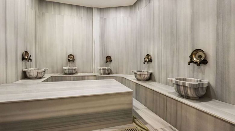 <b>Ramada Resort by Wyndham Sapanca Thermal Spa</b>. Images powered by <a href="https://iceportal.shijigroup.com/" title="IcePortal" target="_blank">IcePortal</a>.