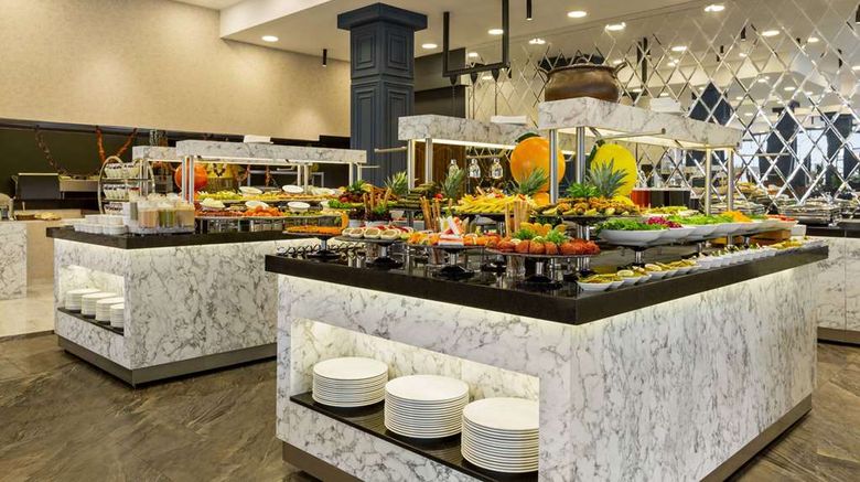 <b>Ramada Resort by Wyndham Sapanca Thermal Restaurant</b>. Images powered by <a href="https://iceportal.shijigroup.com/" title="IcePortal" target="_blank">IcePortal</a>.