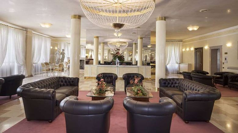 <b>Villa Pace Park Hotel Bolognese Lobby</b>. Images powered by <a href="https://iceportal.shijigroup.com/" title="IcePortal" target="_blank">IcePortal</a>.