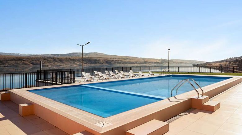 <b>Gino Seaside Tbilisi, Trademark Coll Pool</b>. Images powered by <a href="https://iceportal.shijigroup.com/" title="IcePortal" target="_blank">IcePortal</a>.